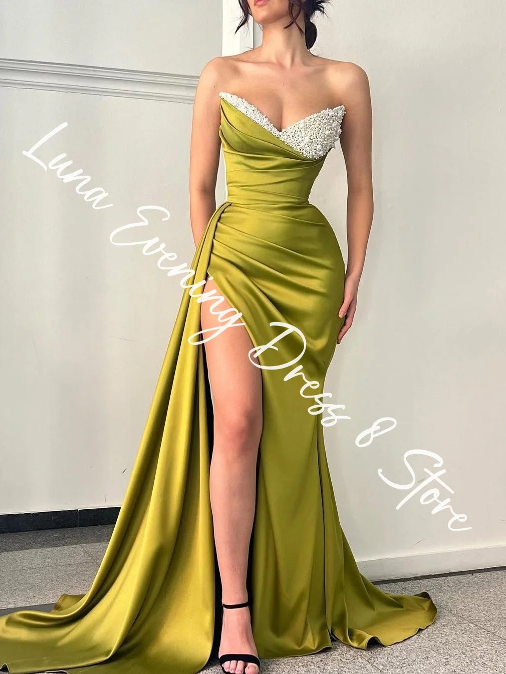 Customized Fashion Satin Straight Pearls Evening Dresses Strapless Sleeveless Panel Train Bespoke Occasion Gowns Exquisite