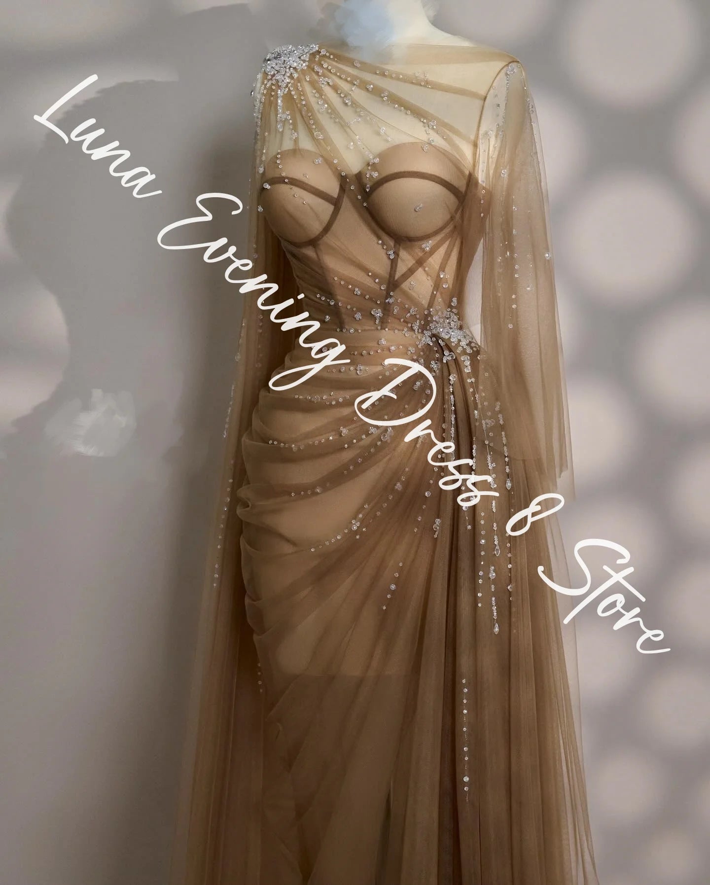 Customized High Quality Tulle Straight Cap Sleeve Crystal Evening Dresses Crew Neck Sleeveless Watteau Train Party Dress